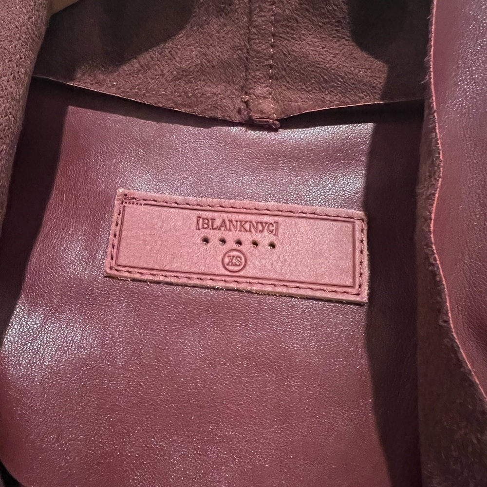 Blank NYC burgundy red Faux Leather Drape Front Jacket XS coquette K - Picture 7 of 9